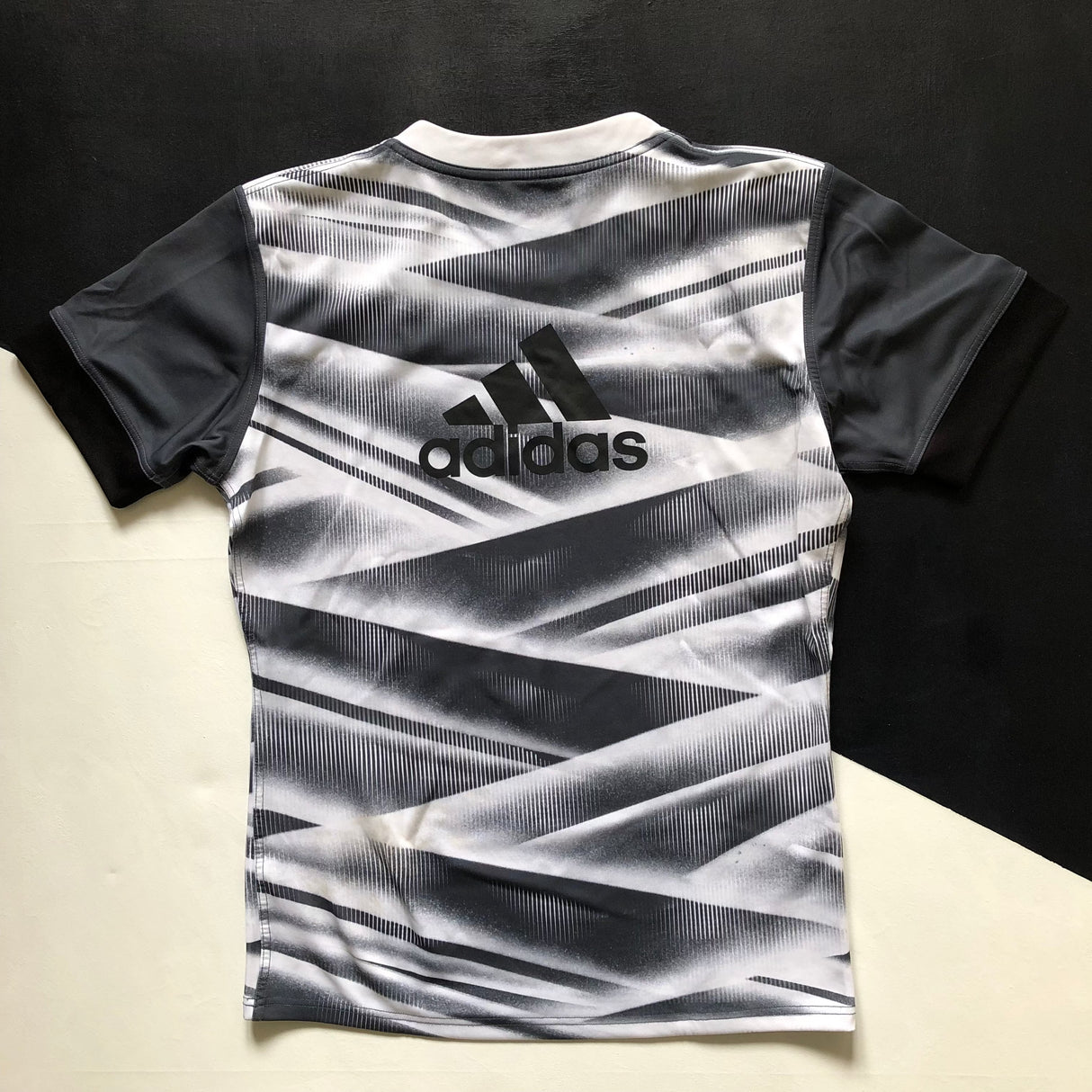 Black Rams Rugby Team Training Jersey 2XO Underdog Rugby - The Tier 2 Rugby Shop