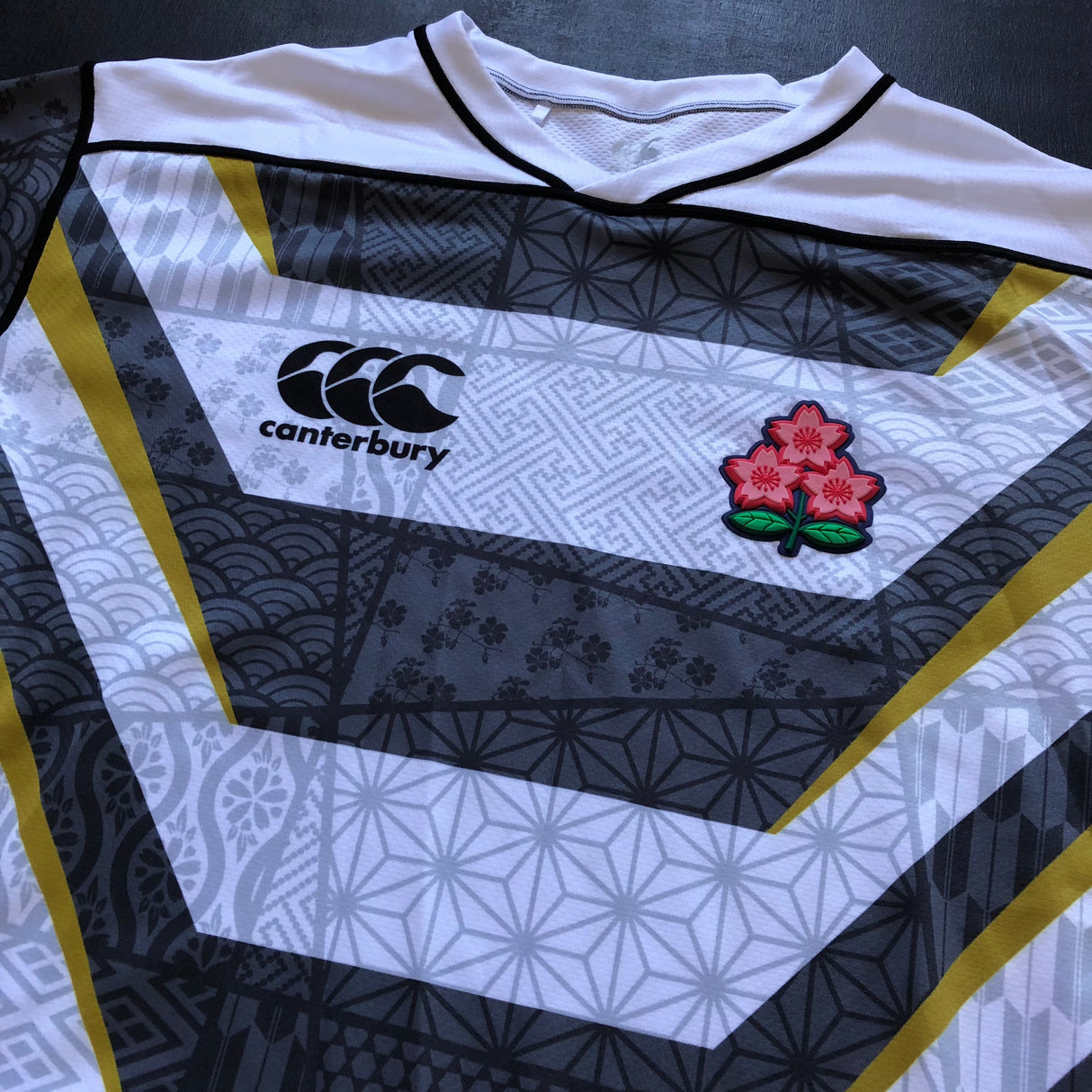 Japan Emerging Blossoms Rugby Team Jersey 2022/23 4L Underdog Rugby - The Tier 2 Rugby Shop