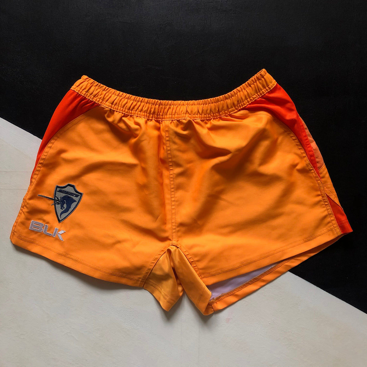 Kubota Spears Rugby Team Shorts 2023 (Japan Rugby League One) Match Worn Large Underdog Rugby - The Tier 2 Rugby Shop