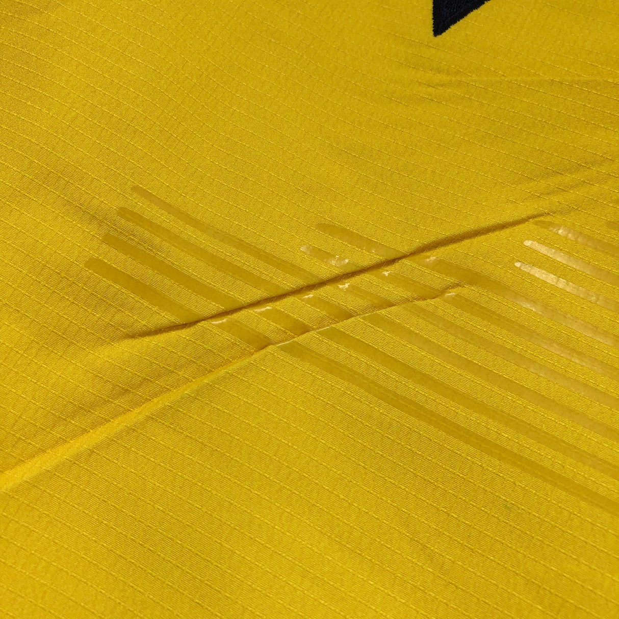 Romania National Rugby Team Jersey 2021/22 Player Issue Large Underdog Rugby - The Tier 2 Rugby Shop