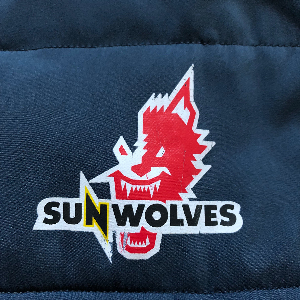 Sunwolves Rugby Team Training Jacket Large Underdog Rugby - The Tier 2 Rugby Shop