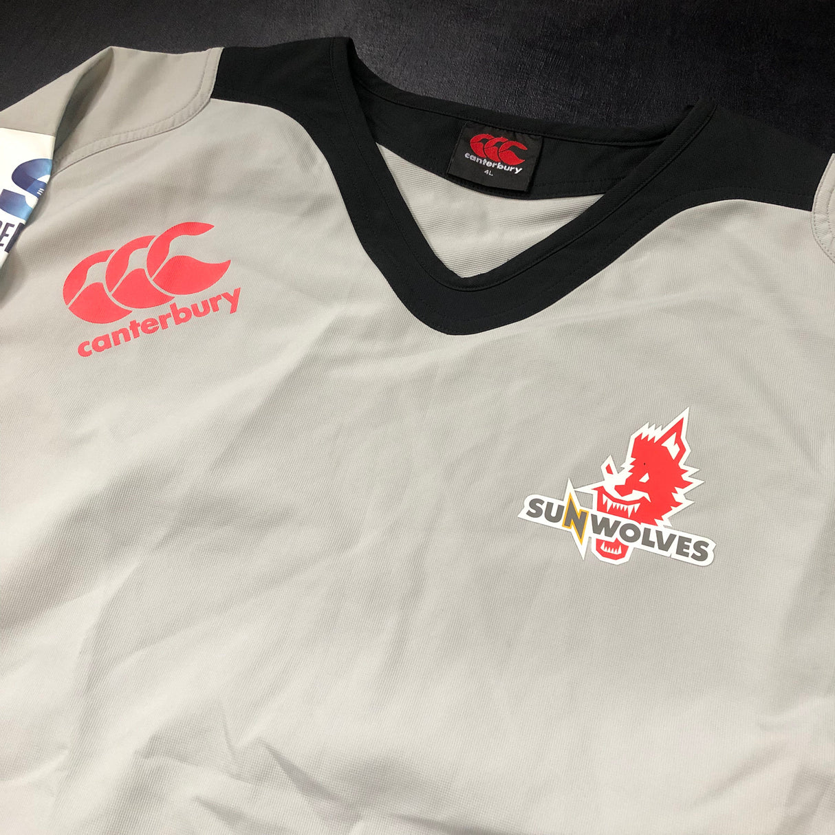 Sunwolves Rugby Team Training Pullover 4L Underdog Rugby - The Tier 2 Rugby Shop