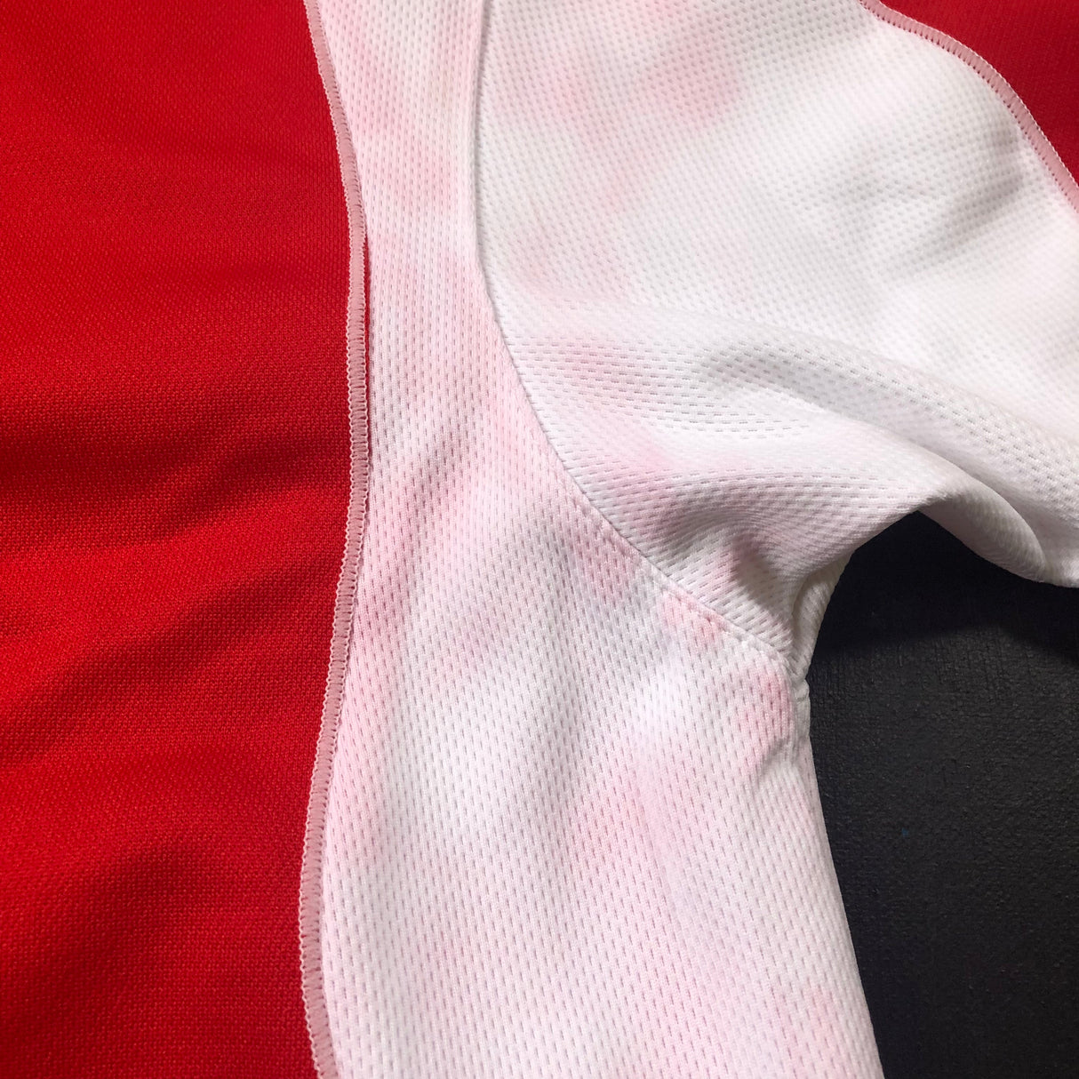 Switzerland National Rugby Team Jersey 2010/2011 BNWT (Defect) Large Underdog Rugby - The Tier 2 Rugby Shop