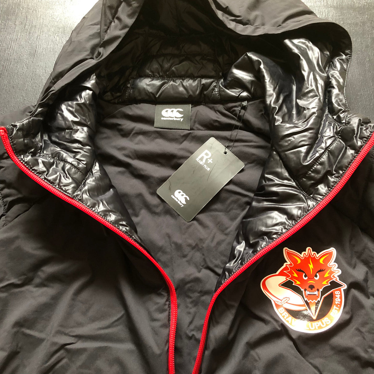 Toshiba Brave Lupus Tokyo Rugby Team Player Issue Insulation Jacket 6L BNWT Underdog Rugby - The Tier 2 Rugby Shop