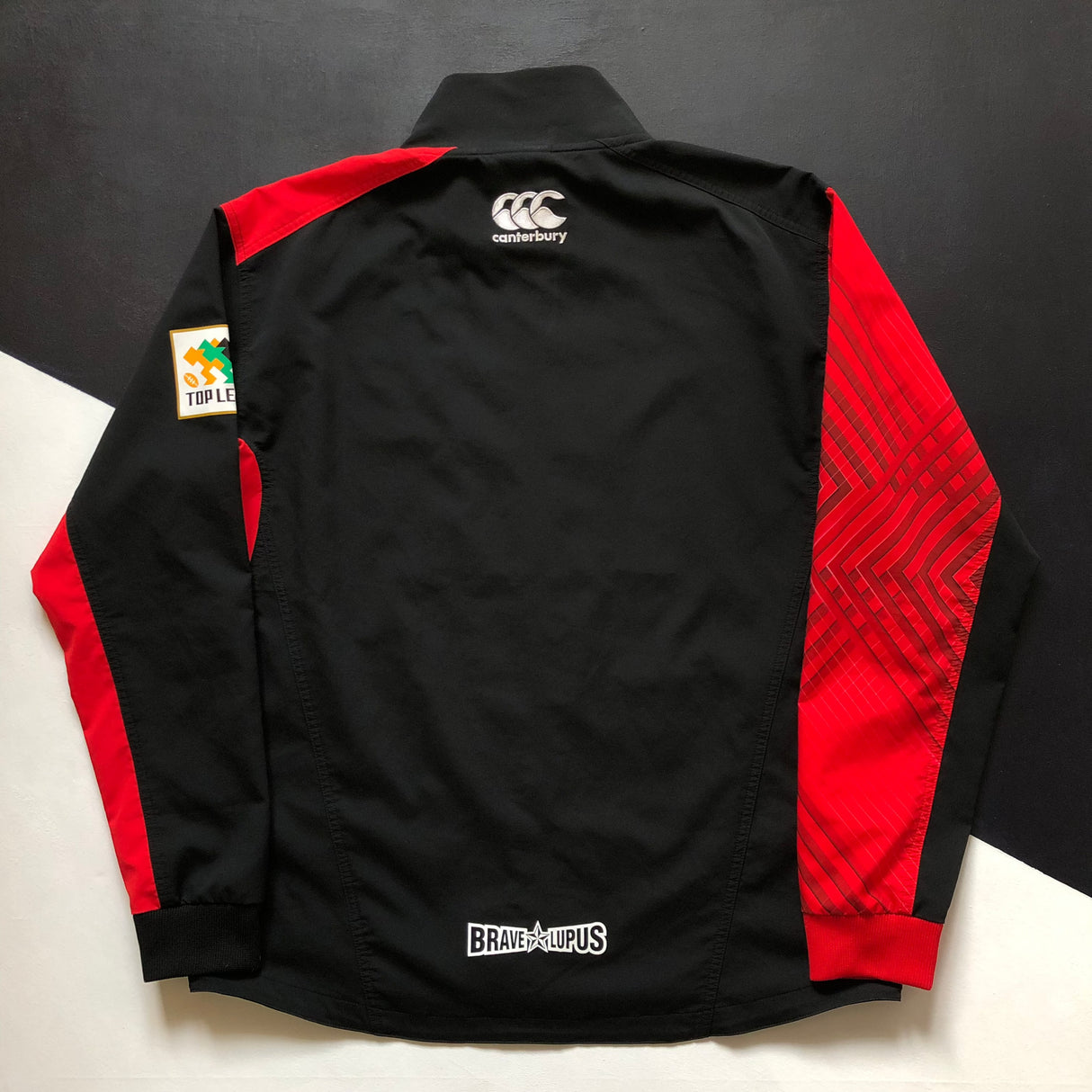 Toshiba Brave Lupus Tokyo Rugby Team Training Jacket 4L Underdog Rugby - The Tier 2 Rugby Shop