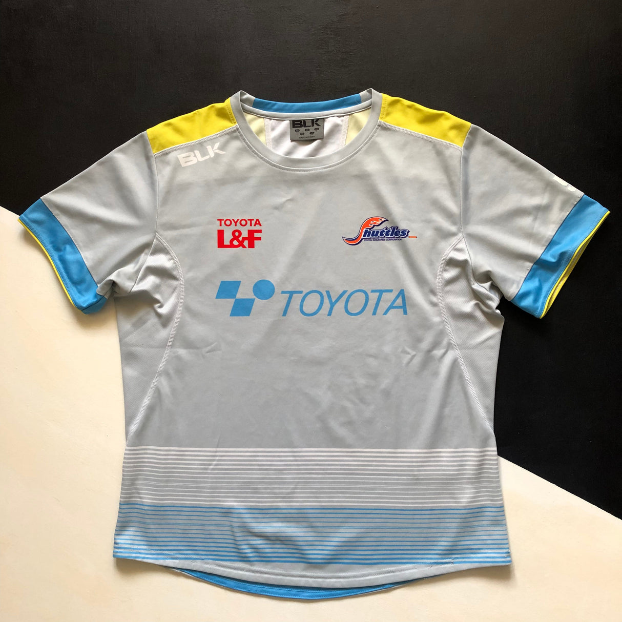 Toyota Industries Shuttles Aichi Training Jersey (Japan Top League) Large Underdog Rugby - The Tier 2 Rugby Shop