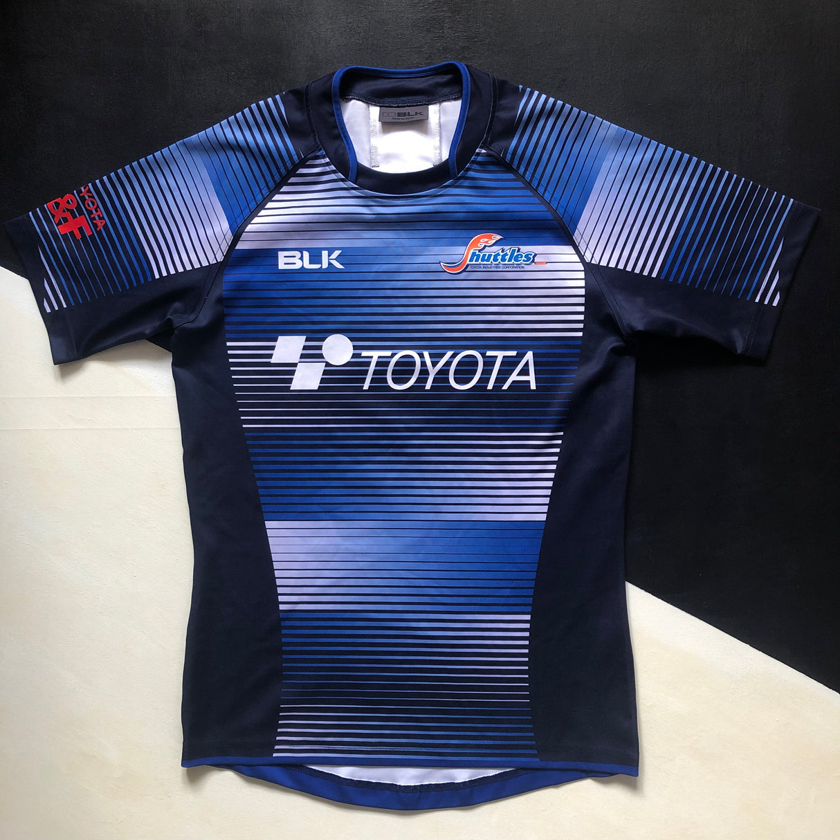 Toyota Industries Shuttles Aichi Training Jersey (Japan Top League) Small Underdog Rugby - The Tier 2 Rugby Shop