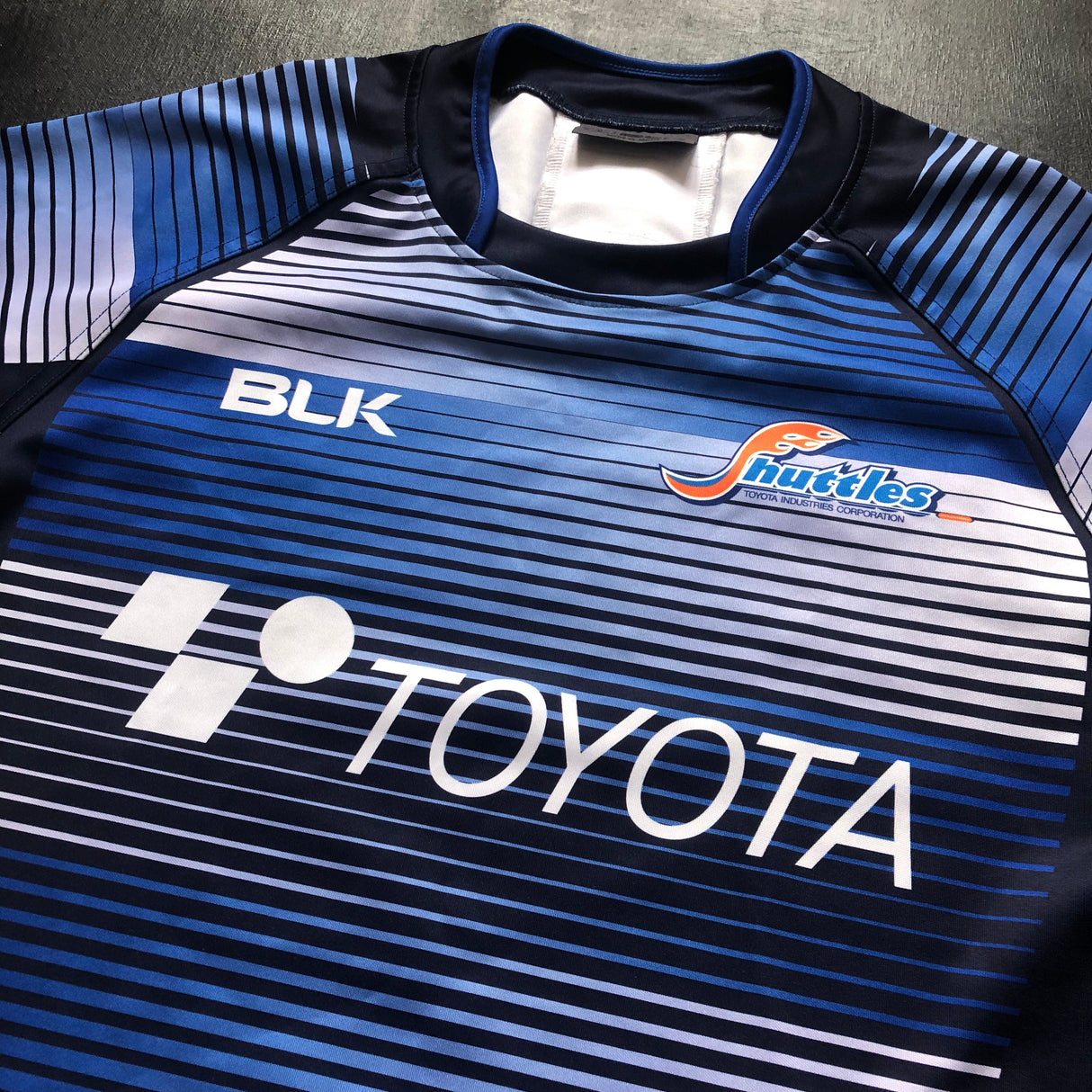 Toyota Industries Shuttles Aichi Training Jersey (Japan Top League) Small Underdog Rugby - The Tier 2 Rugby Shop