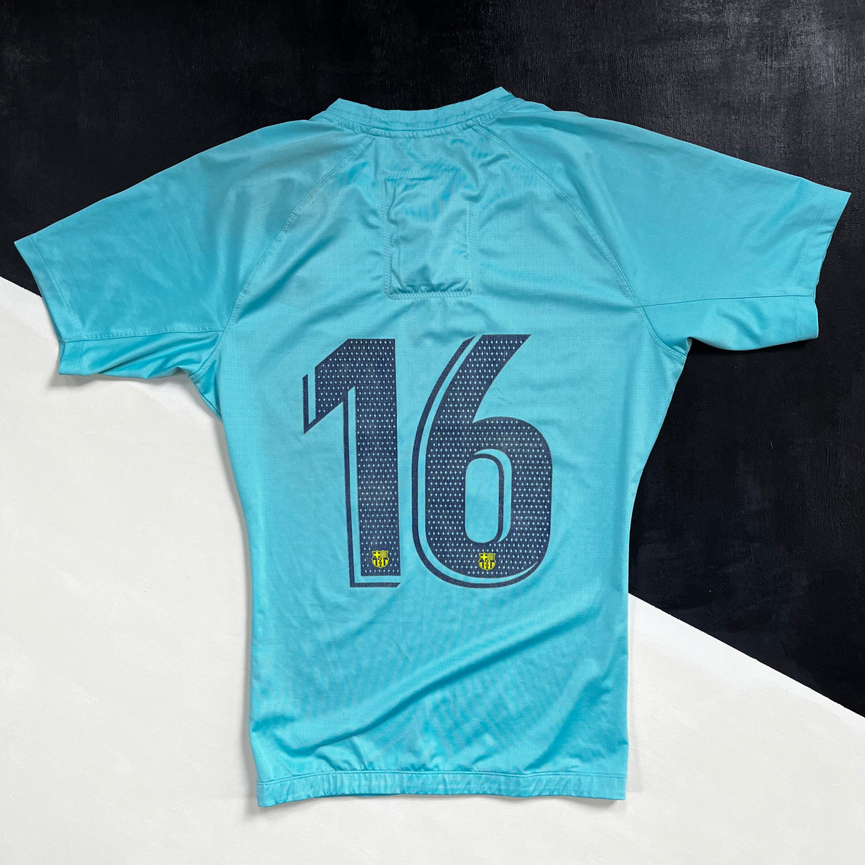 Barcelona FC Rugby Team Jersey 2018 Away Match Worn Medium Underdog Rugby - The Tier 2 Rugby Shop