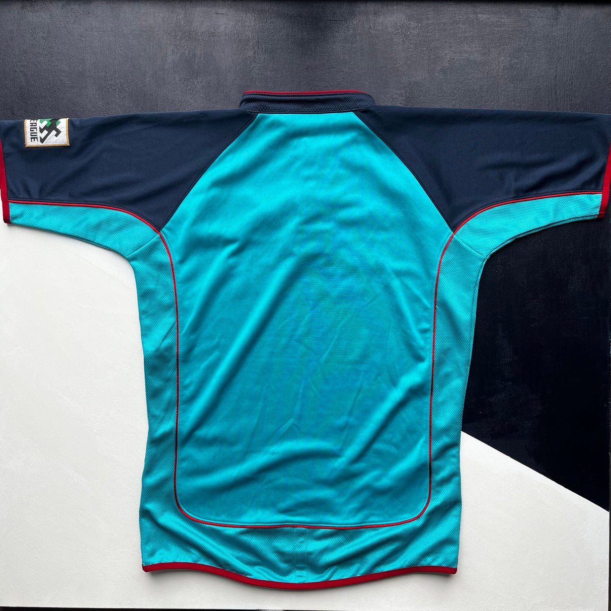 Kubota Spears Rugby Team Jersey 2005 (Japan Top League One) XL Underdog Rugby - The Tier 2 Rugby Shop