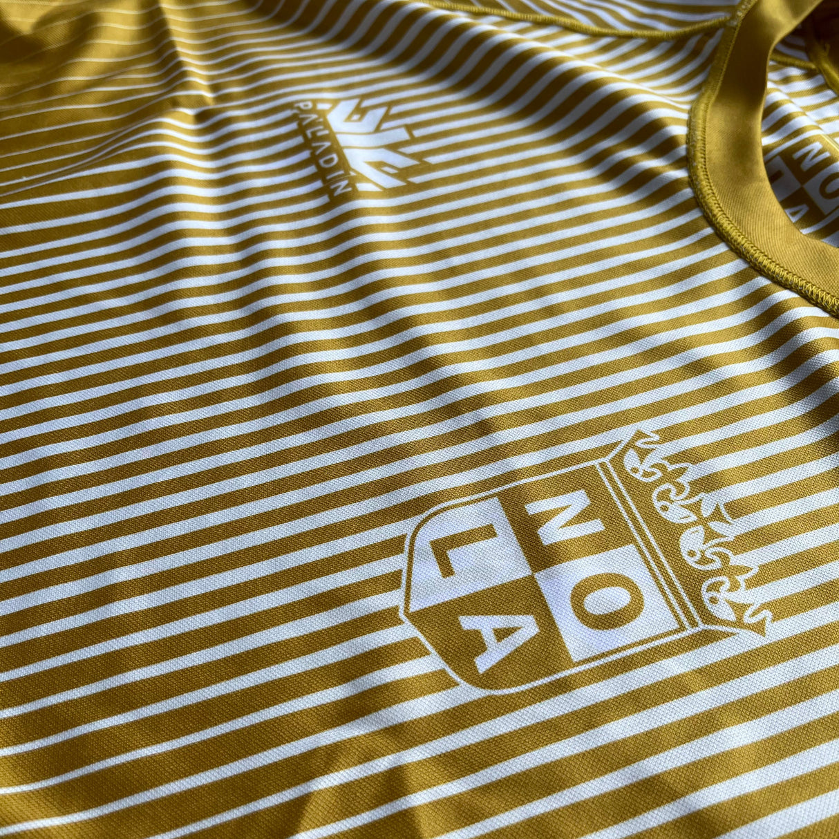 NOLA Gold Reversible Rugby Team Shirt 2021 (MLR) Underdog Rugby - The Tier 2 Rugby Shop