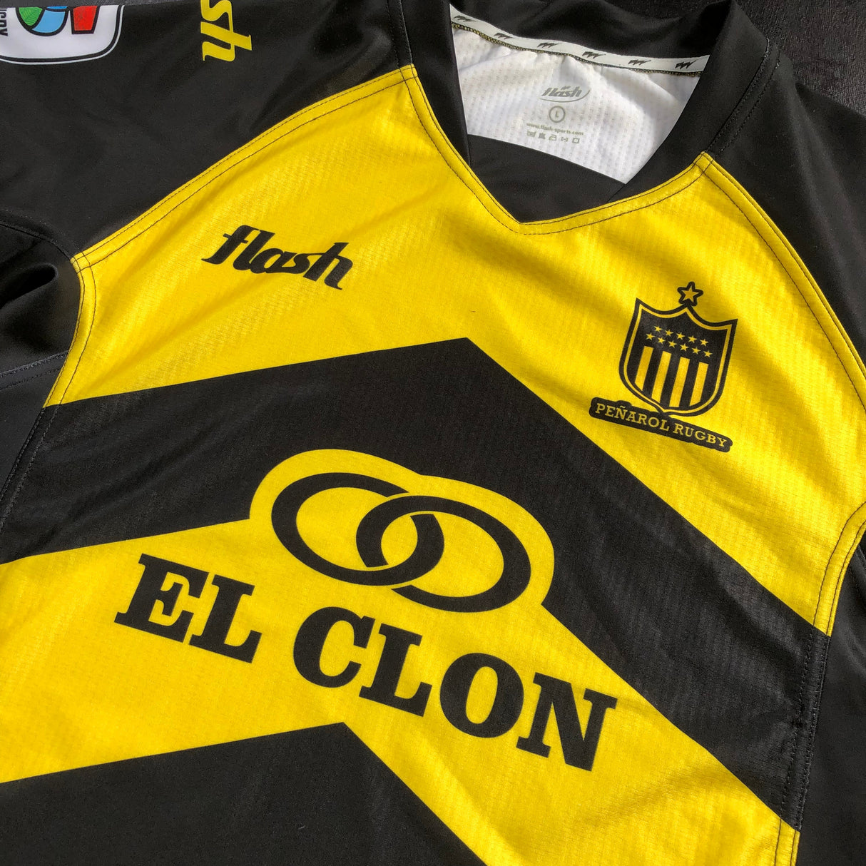 Peñarol Rugby Team Jersey 2023 (Super Rugby Americas) Large Underdog Rugby - The Tier 2 Rugby Shop