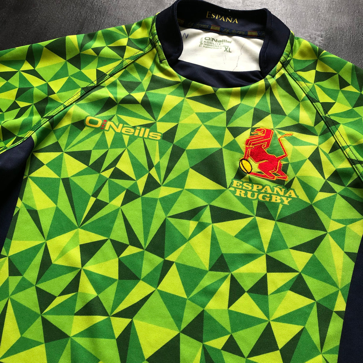 Spain National Rugby Team Training Jersey 2015 XL Underdog Rugby - The Tier 2 Rugby Shop