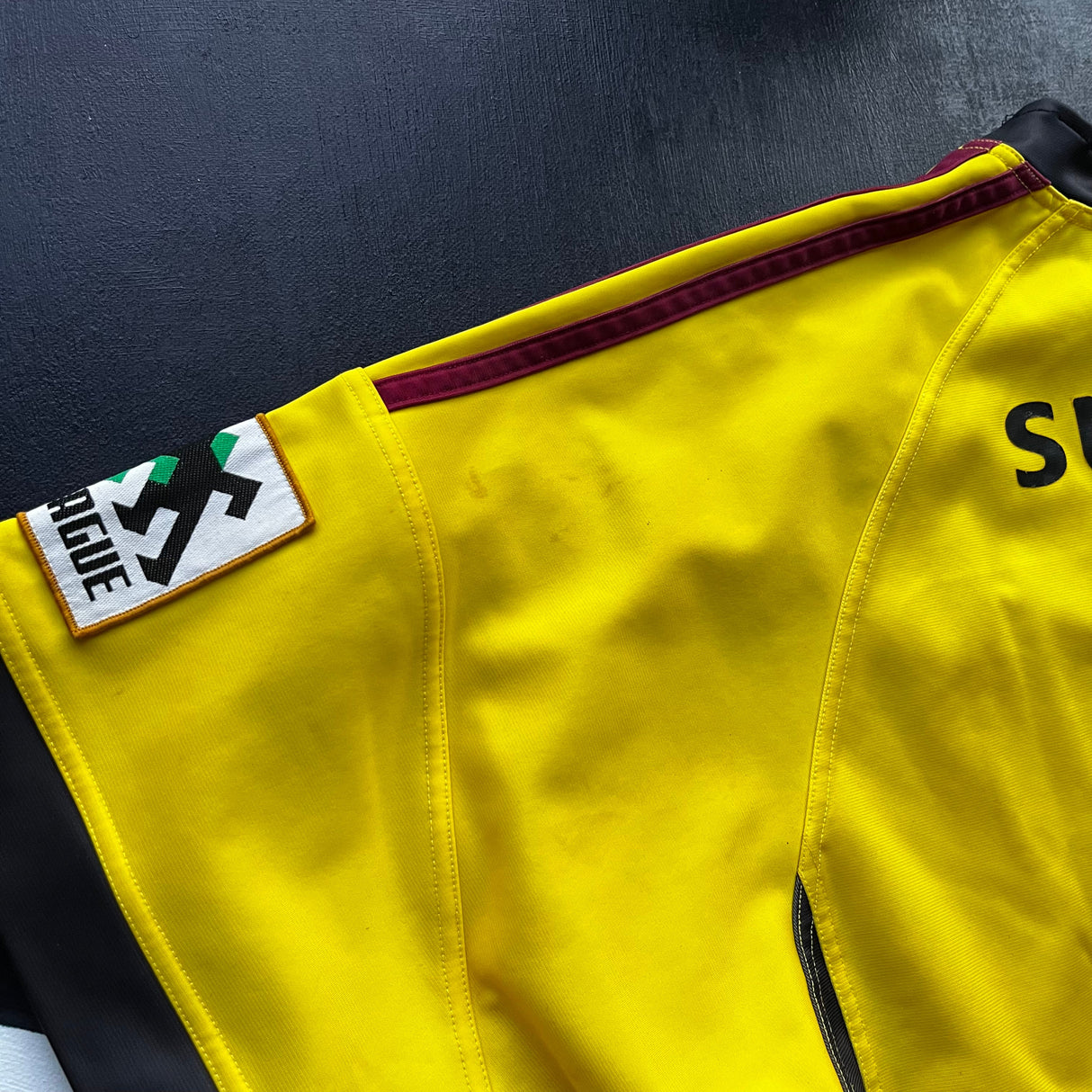 Suntory Sungoliath Rugby Team Jersey Match Worn 2006/2007 Large Underdog Rugby - The Tier 2 Rugby Shop