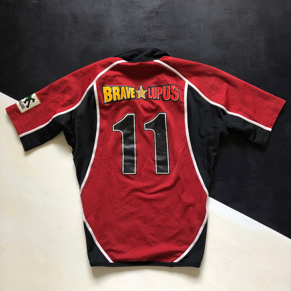 Toshiba Brave Lupus Tokyo Rugby Team Jersey 2005 (Japan Top League) Match Worn XL Underdog Rugby - The Tier 2 Rugby Shop
