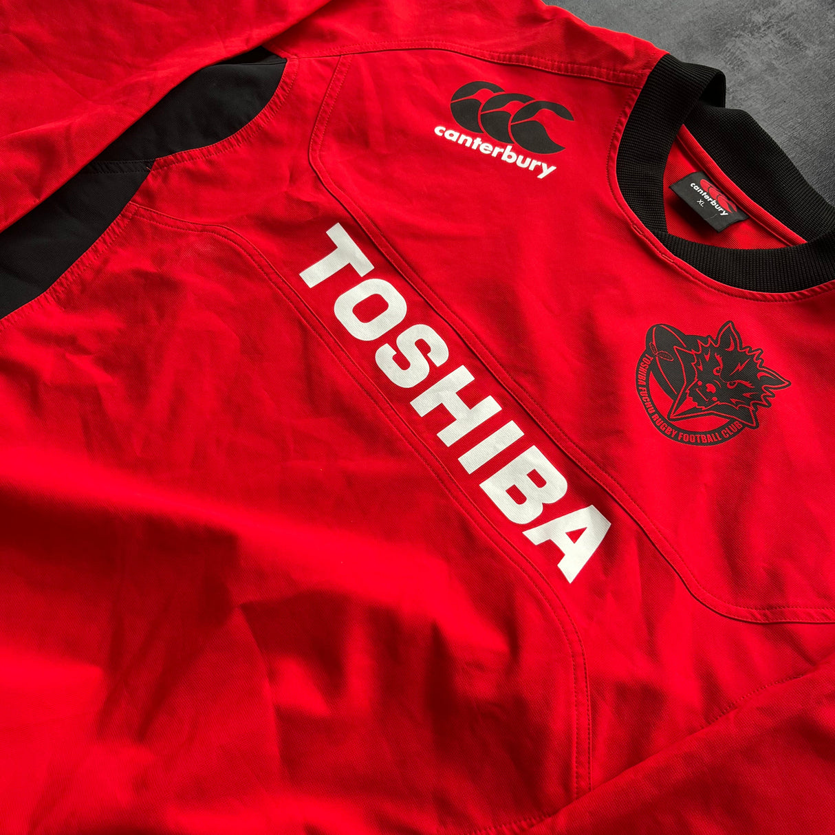 Toshiba Brave Lupus Tokyo Rugby Team Training Pullover XL Underdog Rugby - The Tier 2 Rugby Shop