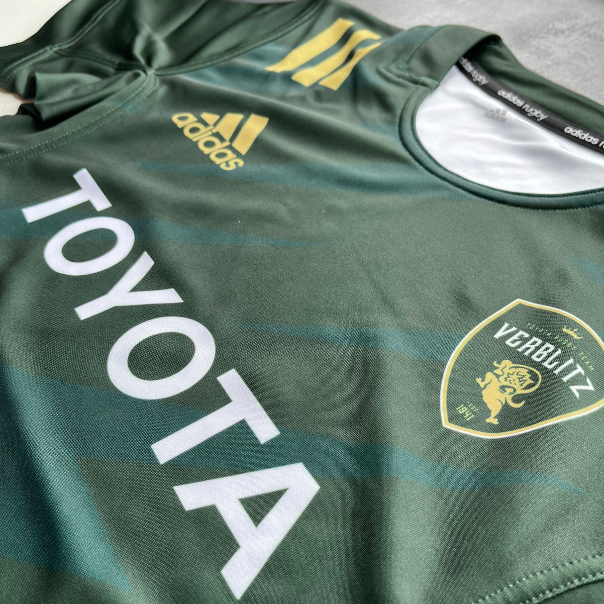 Toyota Verblitz Rugby Team Jersey 2023 (Japan Rugby League One) Underdog Rugby - The Tier 2 Rugby Shop