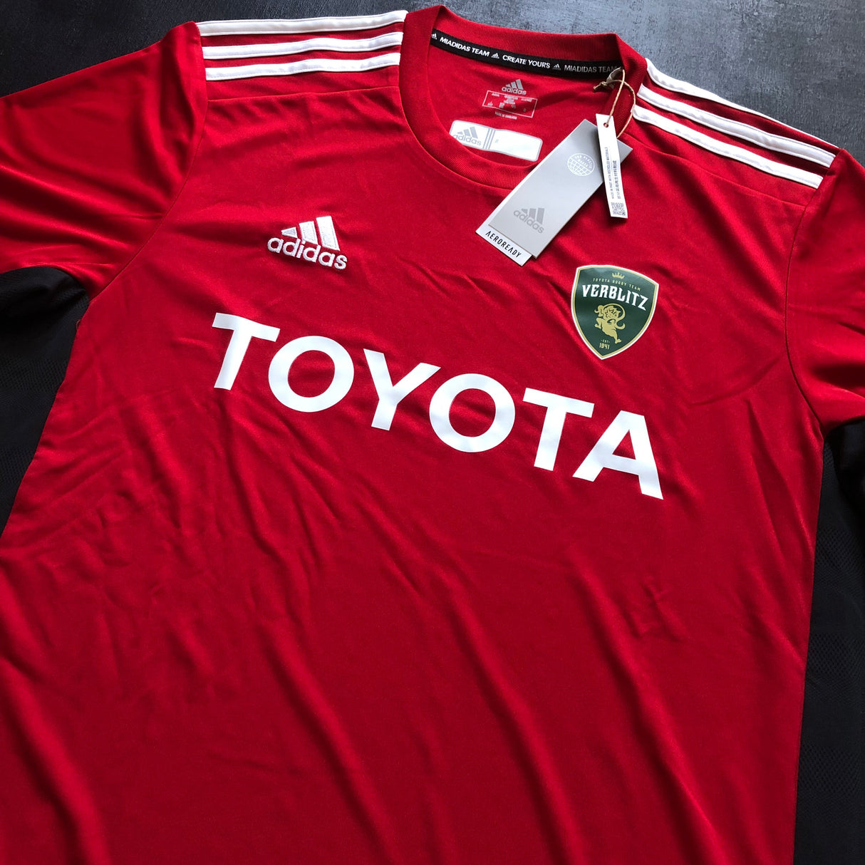 Toyota Verblitz Rugby Team Training Jersey 2023 (Japan Rugby League One) 2XO BNWT Underdog Rugby - The Tier 2 Rugby Shop