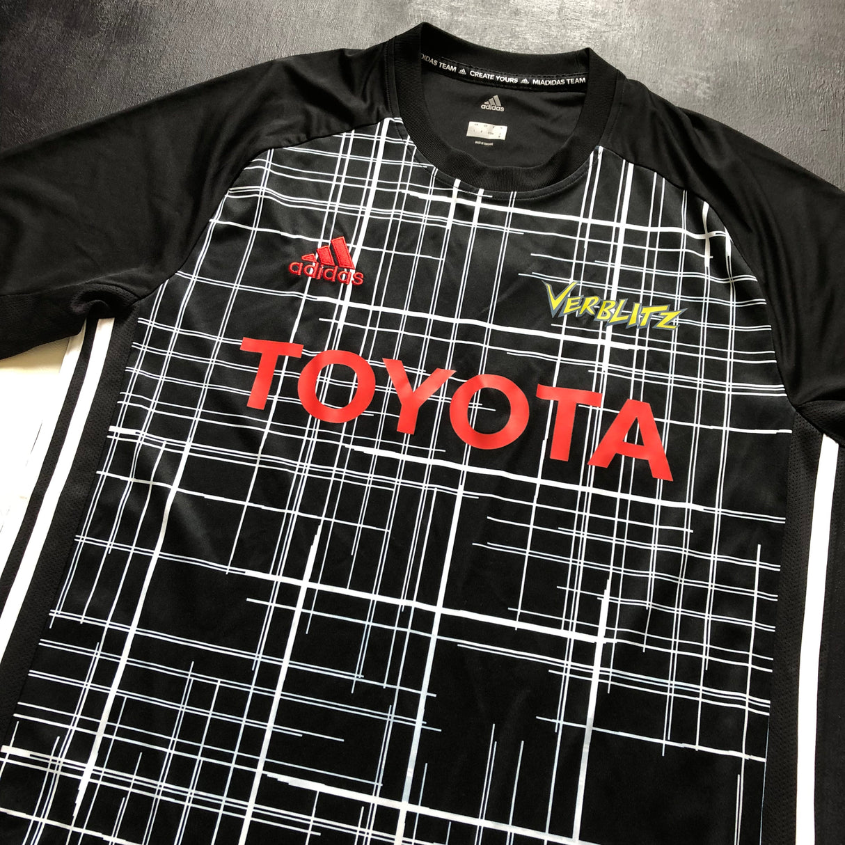 Toyota Verblitz Rugby Team Training Jersey (Japan Top League) O Underdog Rugby - The Tier 2 Rugby Shop
