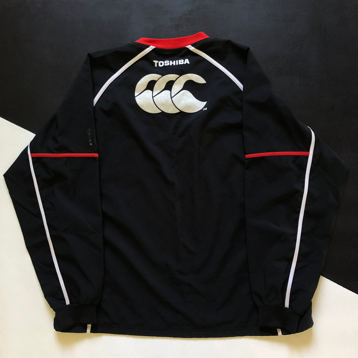 Toshiba Brave Lupus Tokyo Rugby Team Training Pullover 3L Underdog Rugby - The Tier 2 Rugby Shop 
