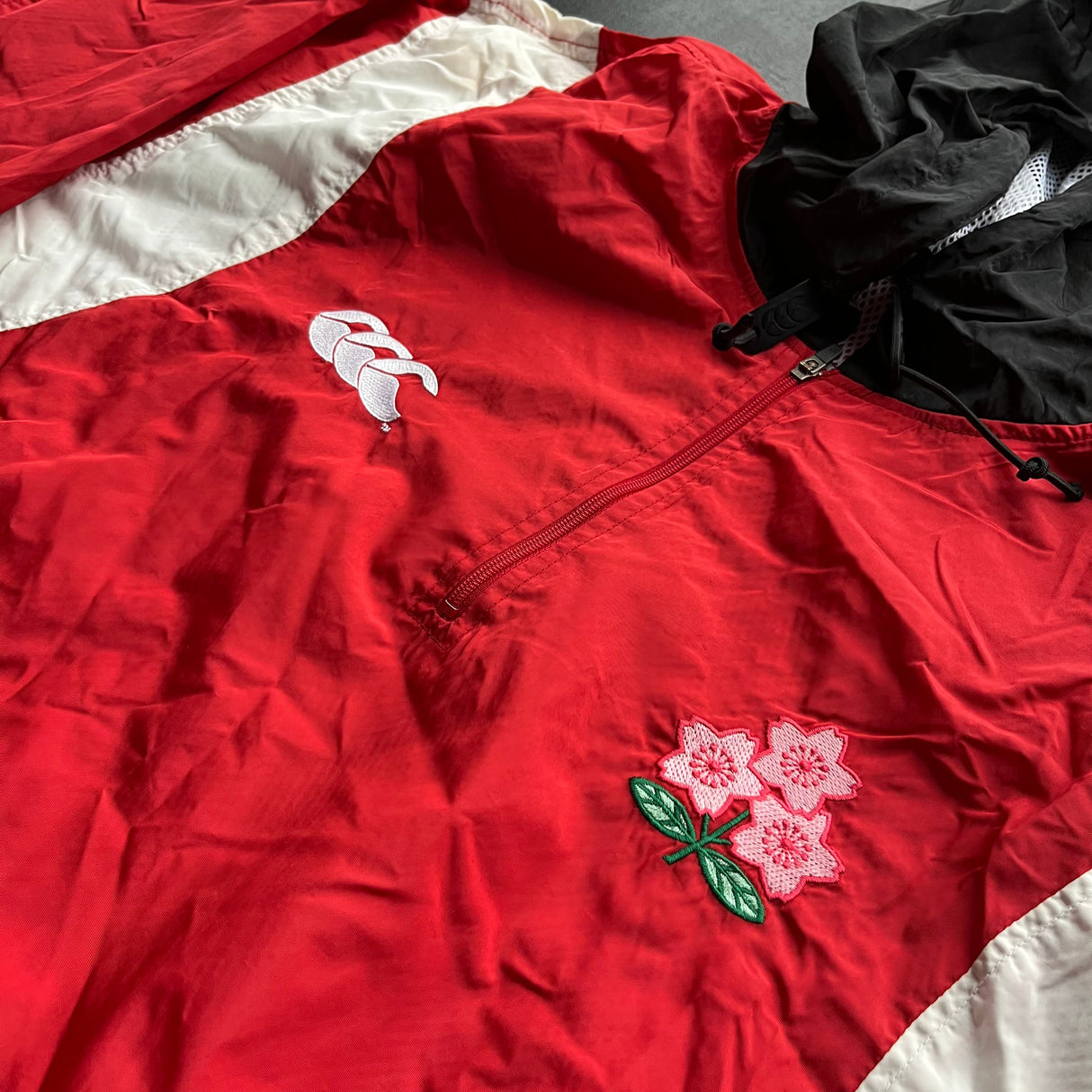 Japan National Rugby Team Raincoat Medium Underdog Rugby - The Tier 2 Rugby Shop 